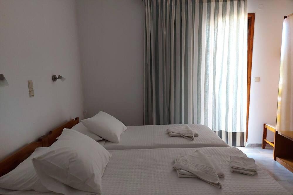 Menelaos Apartments Daratsos Extérieur photo