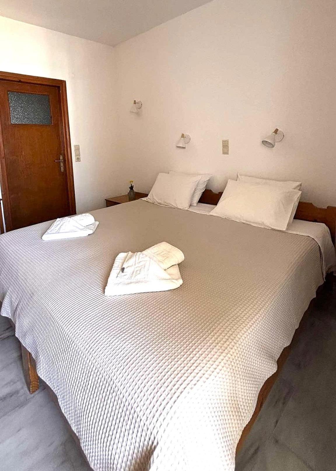 Menelaos Apartments Daratsos Extérieur photo