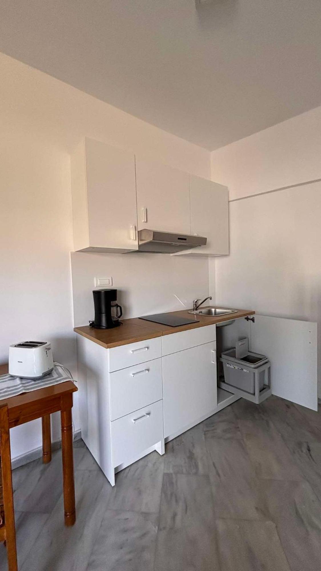 Menelaos Apartments Daratsos Extérieur photo